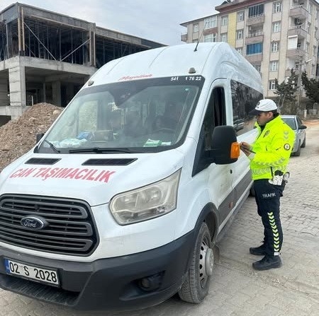 Okul servislerine yönelik denetim yapıldı
